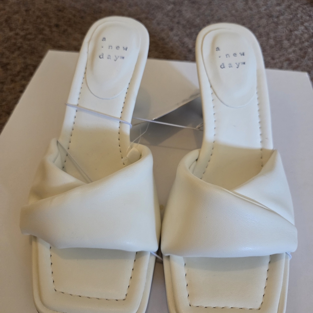 A New Day Women's White Sandals